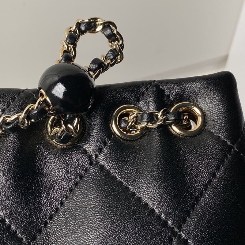 Ch**el bucket bags